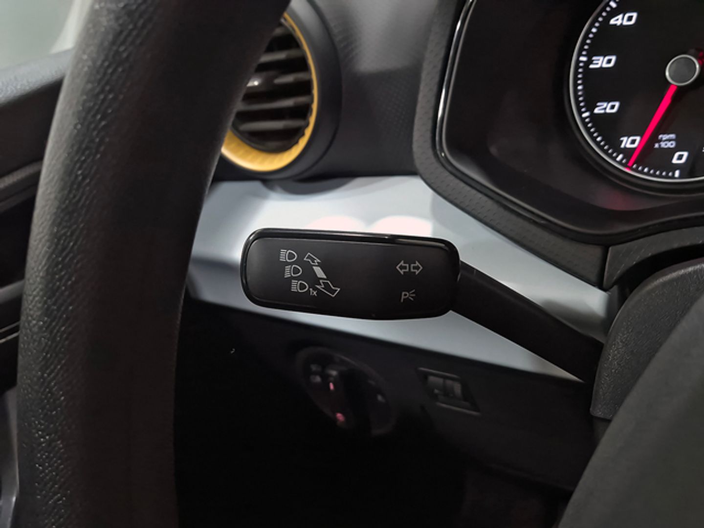 SEAT Ibiza 1.0 MPI Reference Plus 59 kW (80 CV)