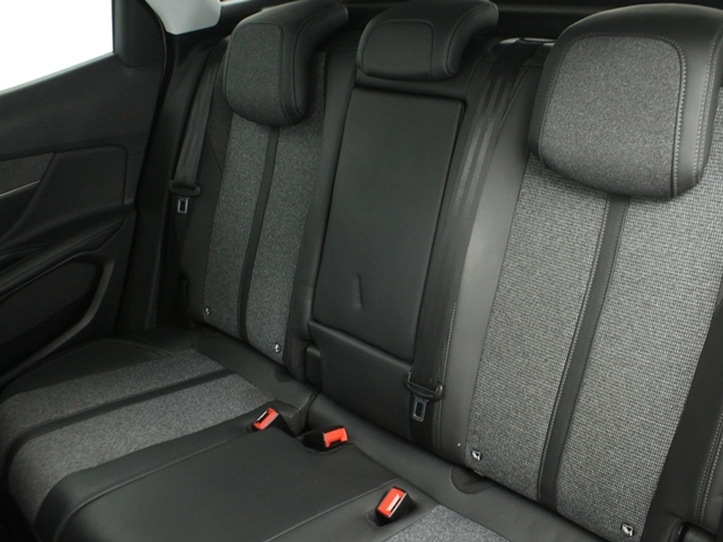 Peugeot 3008 1.5 BlueHDi S&S Allure EAT8 96 kW (130 CV)