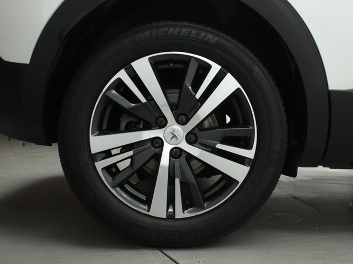 Peugeot 3008 1.5 BlueHDi S&S Allure EAT8 96 kW (130 CV)