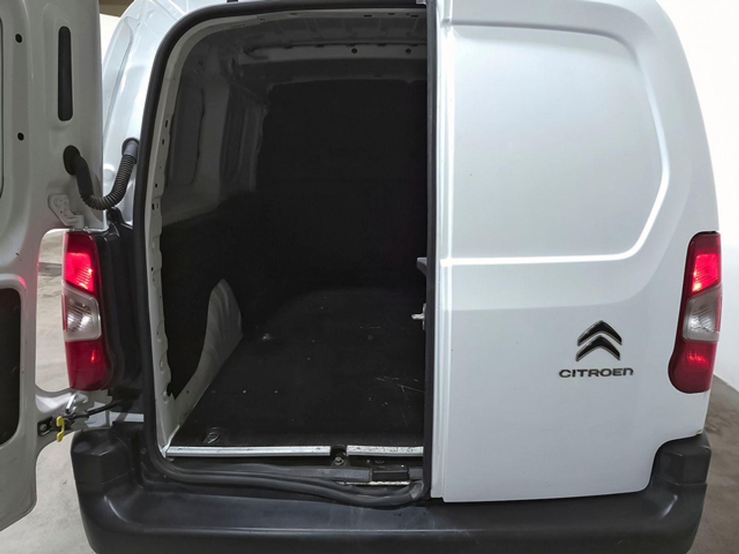 Citroen Berlingo Furgon BlueHDi 100 Talla XL Control 75 kW (102 CV)