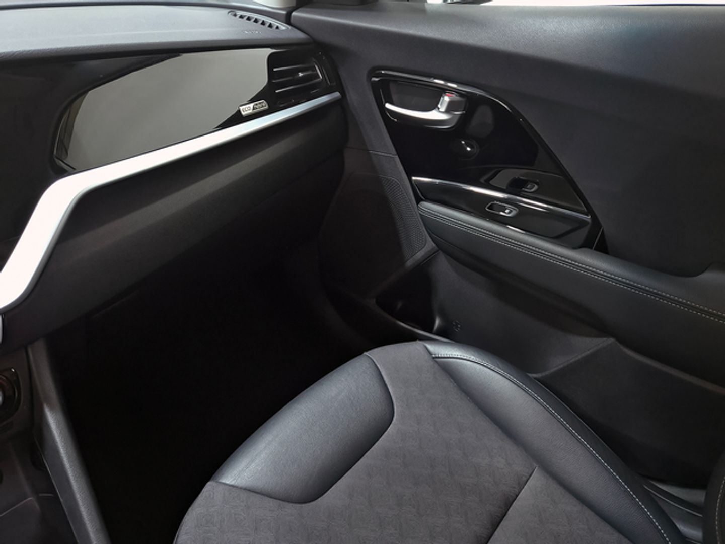 Kia Niro 1.6 GDi HEV Híbrido Drive 104 kW (141 CV)