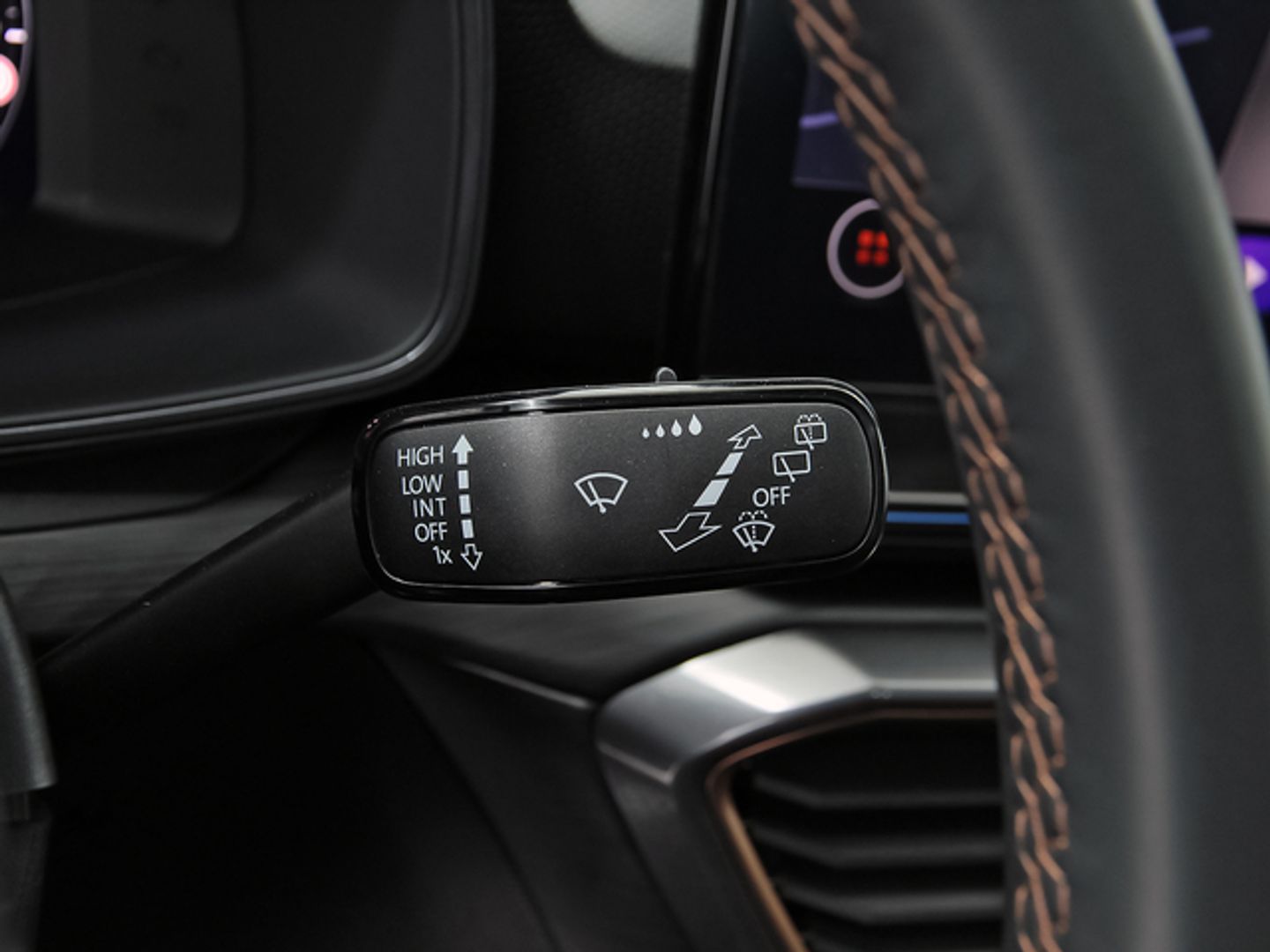 CUPRA Leon Sportstourer 1.5 eTSI DSG 110 kW (150 CV)
