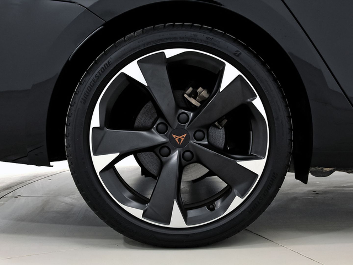 CUPRA Leon Sportstourer 1.5 eTSI DSG 110 kW (150 CV)