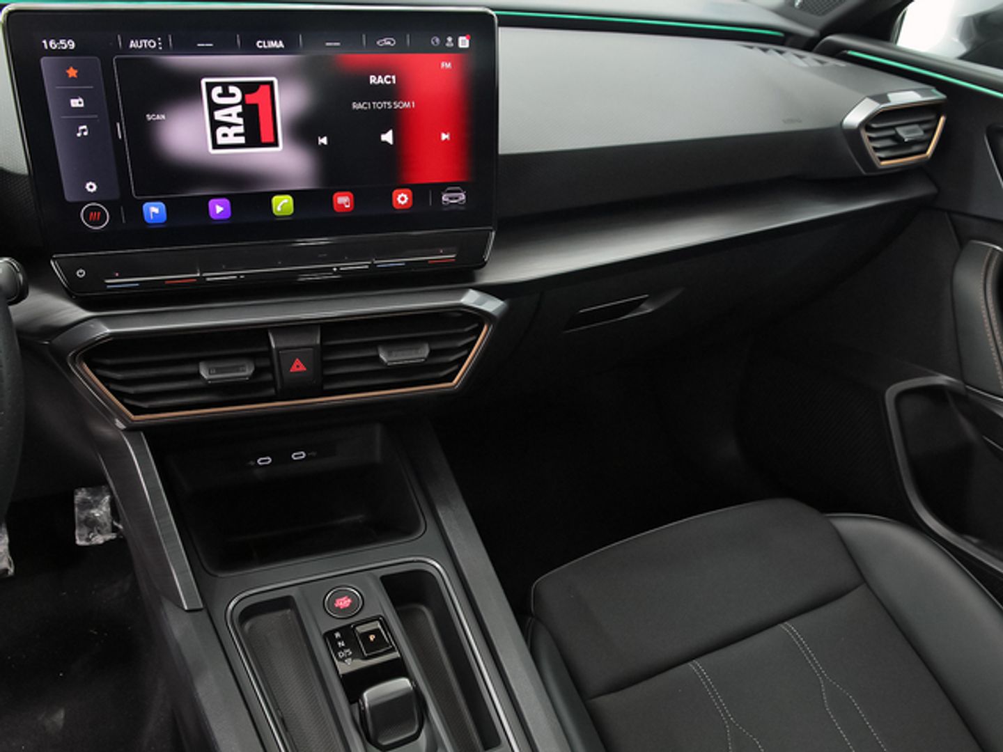 CUPRA Leon Sportstourer 1.5 eTSI DSG 110 kW (150 CV)