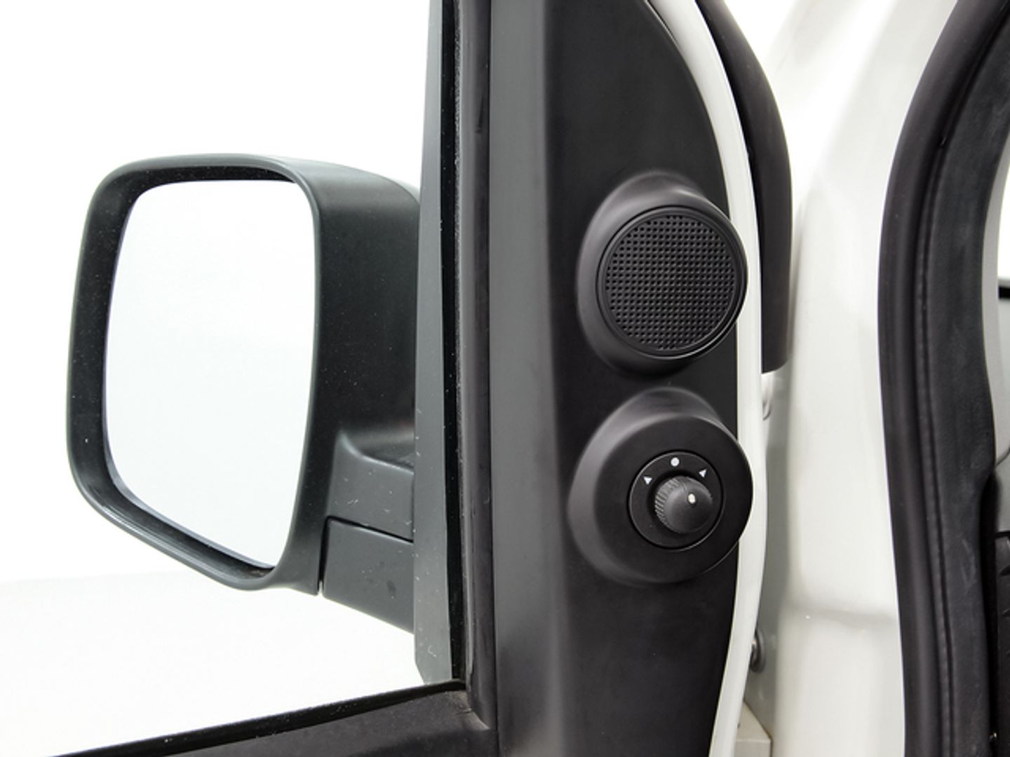 Fiat Fiorino Furgon 1.3 Multijet Cargo SX 70 kW (95 CV)