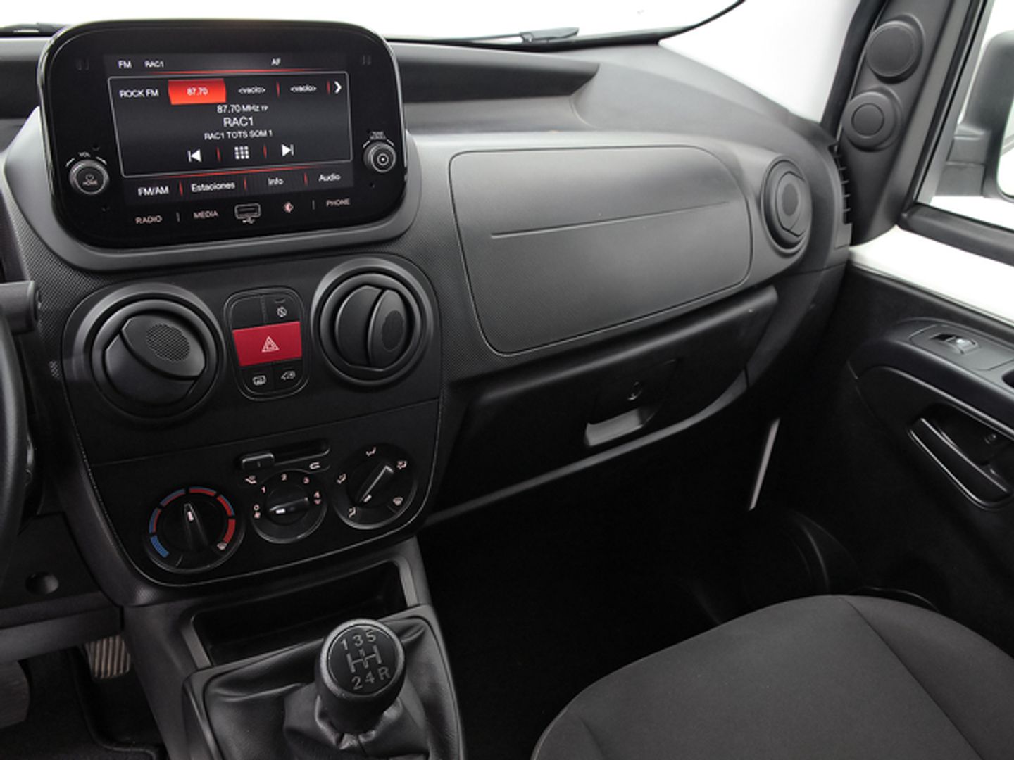 Fiat Fiorino Furgon 1.3 Multijet Cargo SX 70 kW (95 CV)