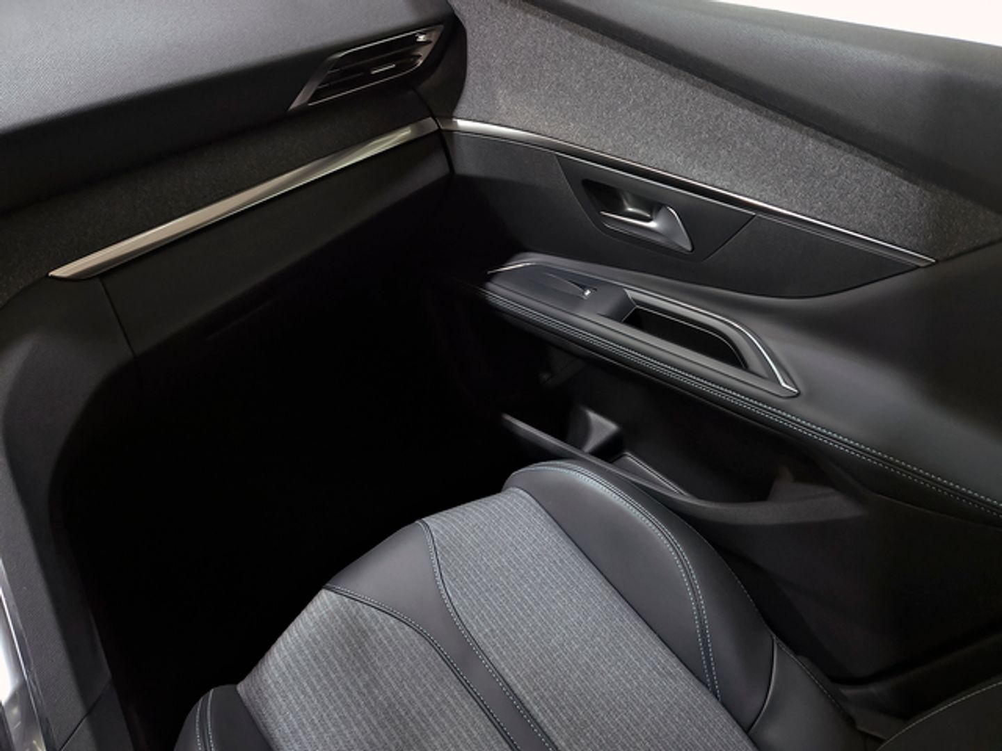 Peugeot 5008 PureTech 130 S&S Allure Pack 96 kW (130 CV)