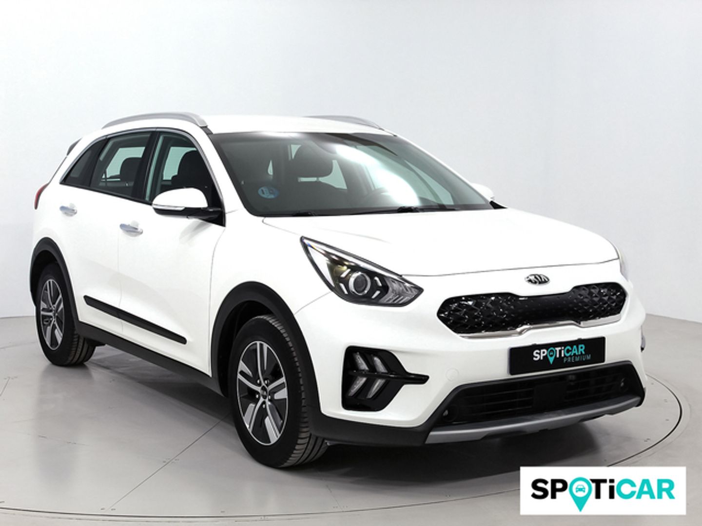 Kia Niro 1.6 GDi HEV Drive 104 kW (141 CV) Blanco SUV