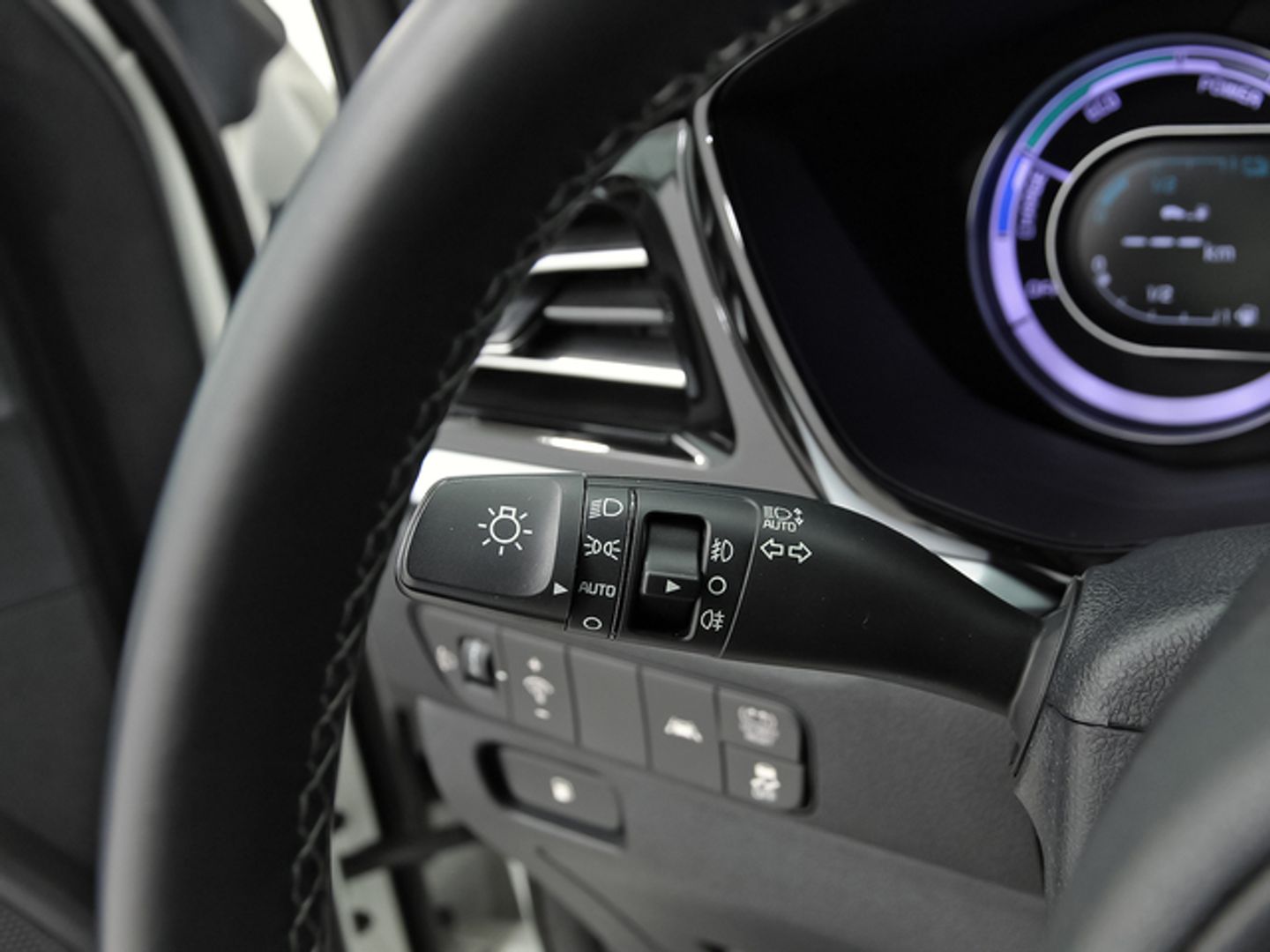 Kia Niro 1.6 GDi HEV Drive 104 kW (141 CV)