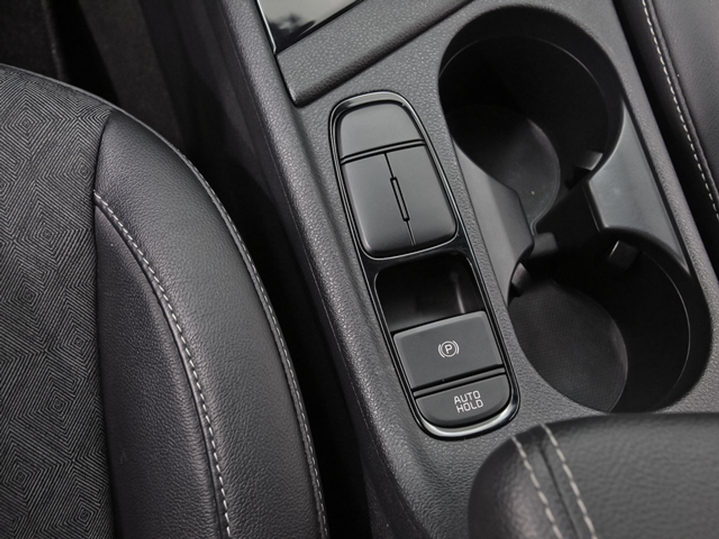 Kia Niro 1.6 GDi HEV Drive 104 kW (141 CV)