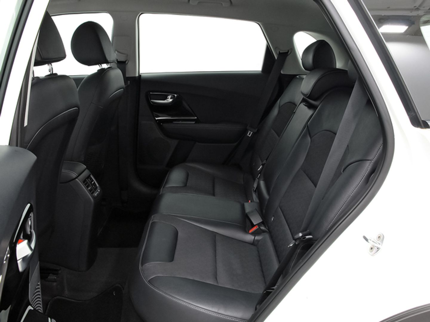 Kia Niro 1.6 GDi HEV Drive 104 kW (141 CV)