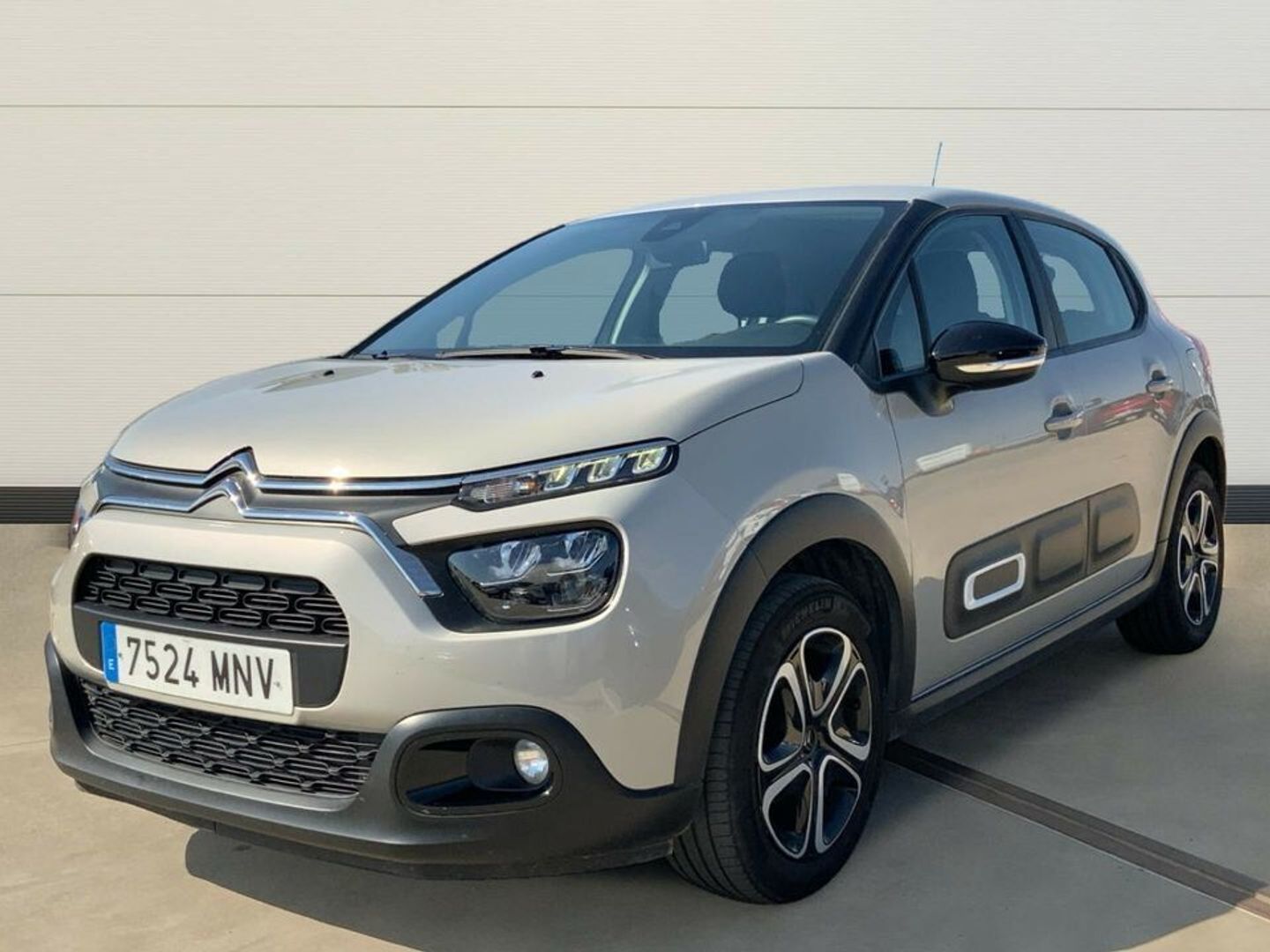 Citroen C3 PureTech 83 Plus 61 kW (83 CV)