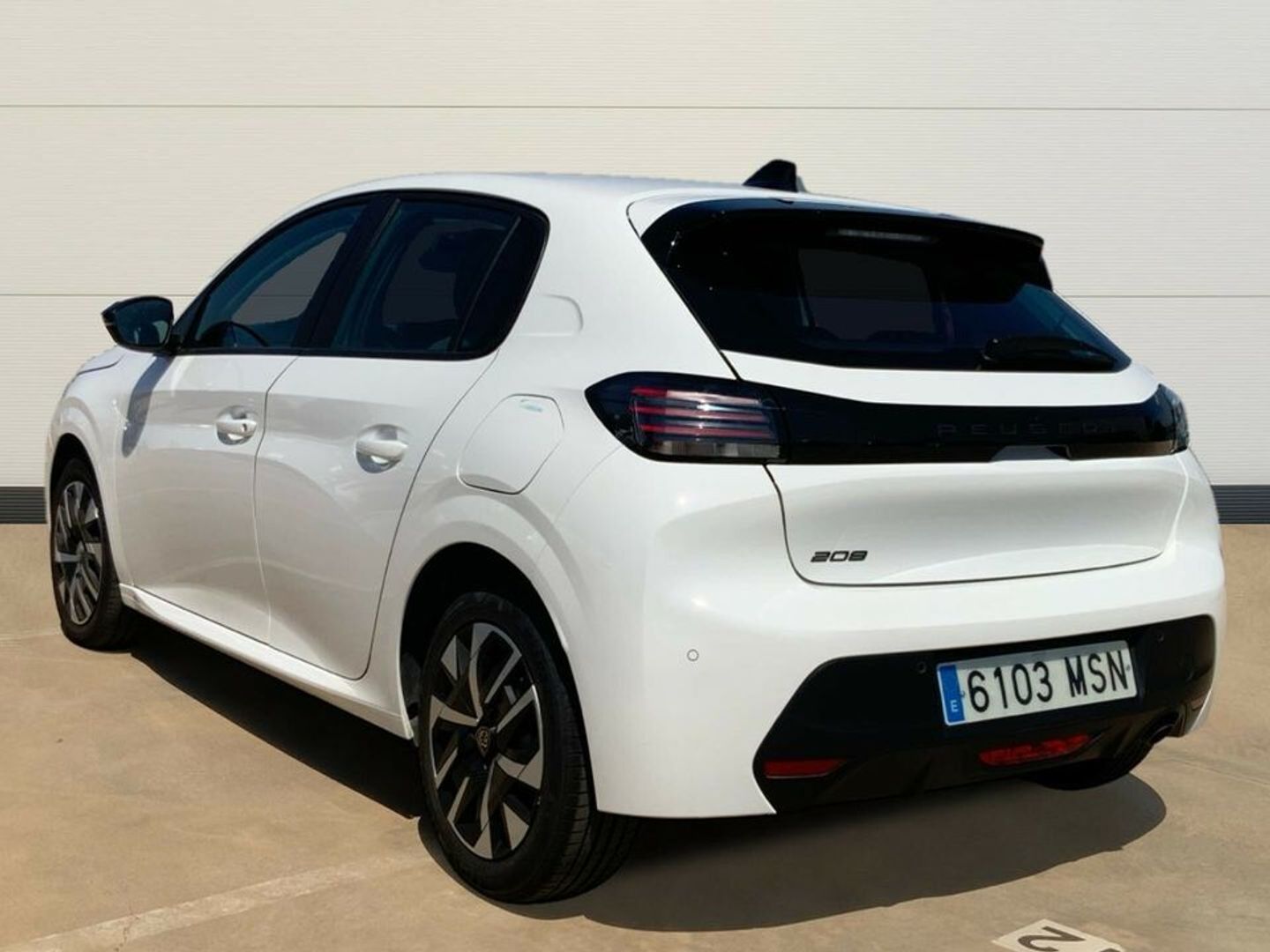 Peugeot 208 PureTech 100 Active 75 kW (100 CV)