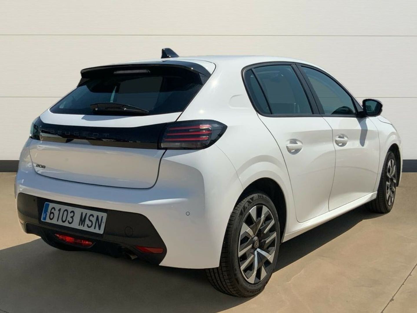 Peugeot 208 PureTech 100 Active 75 kW (100 CV)