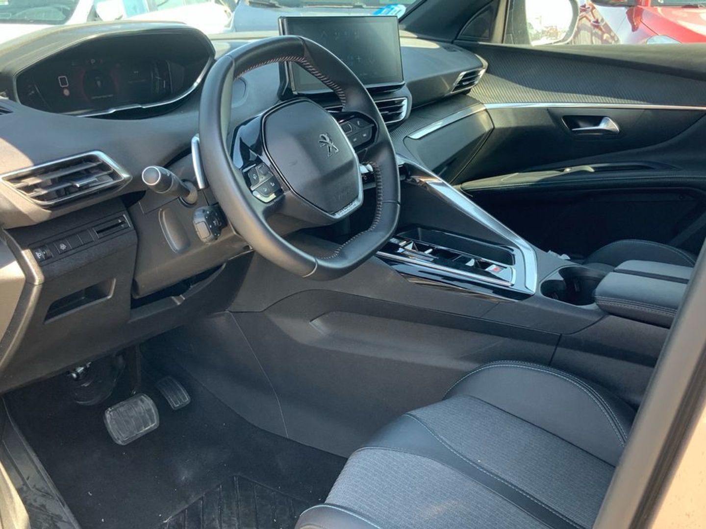 Peugeot 5008 Hybrid 1.2 Allure Pack eDCS6 100 kW (136 CV)