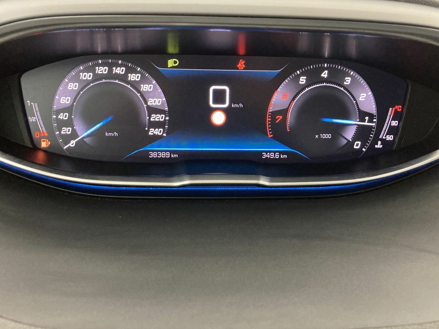 Peugeot 3008 PureTech 130 S&S Active Pack 96 kW (130 CV)