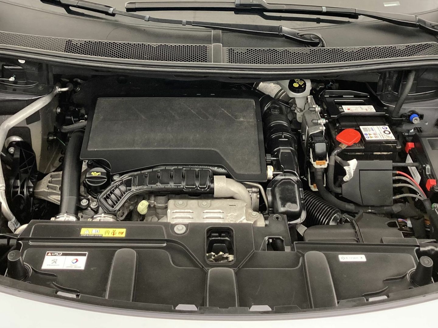 Peugeot 3008 PureTech 130 S&S Active Pack 96 kW (130 CV)