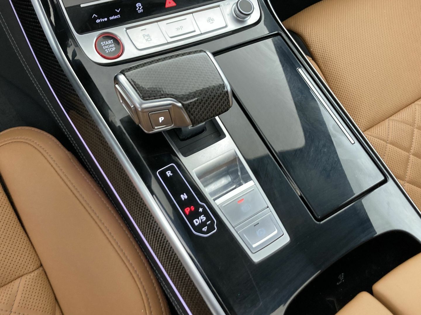Audi S8 TFSI quattro 420 kW (571 CV) tiptronic
