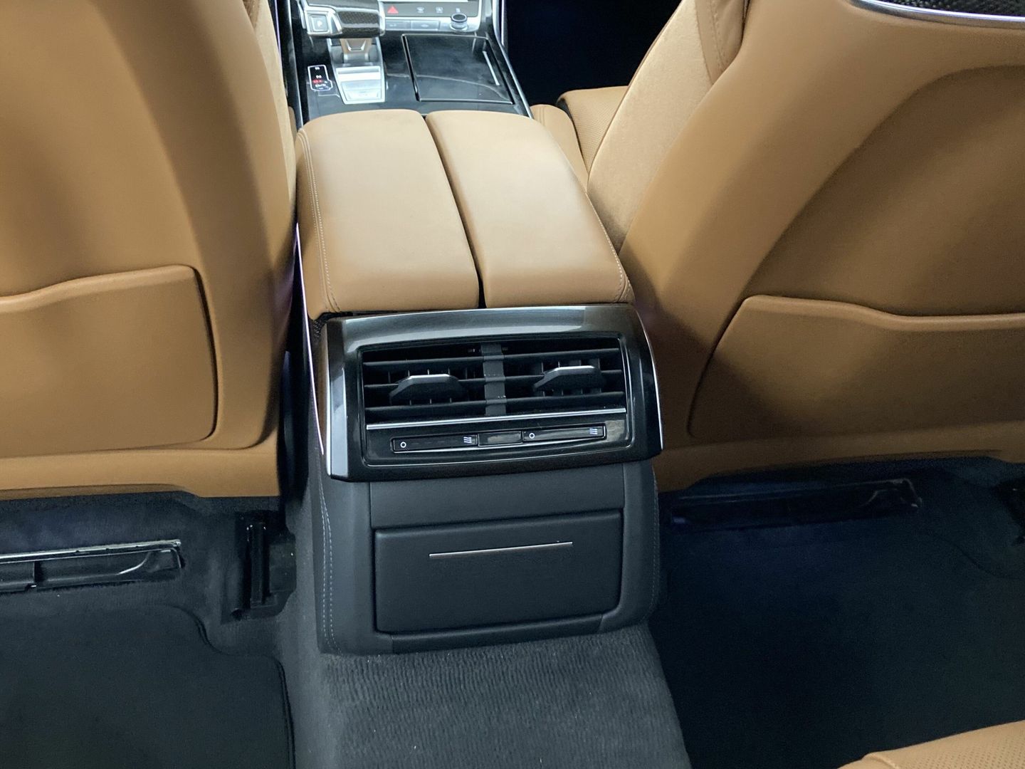 Audi S8 TFSI quattro 420 kW (571 CV) tiptronic