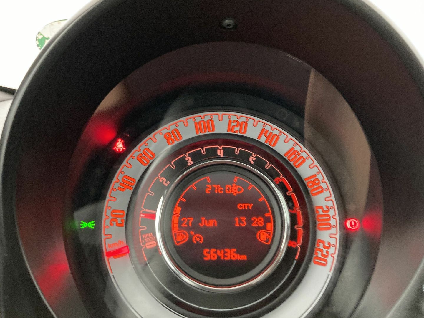 Fiat 500 1.0 Hybrid Dolcevita 51 kW (70 CV)