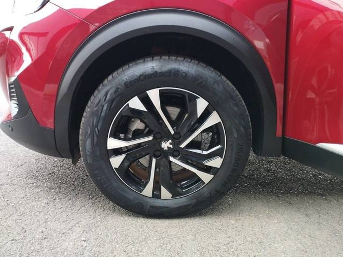 Peugeot 2008 BlueHDi 130 S&S GT EAT8 96 kW (130 CV)