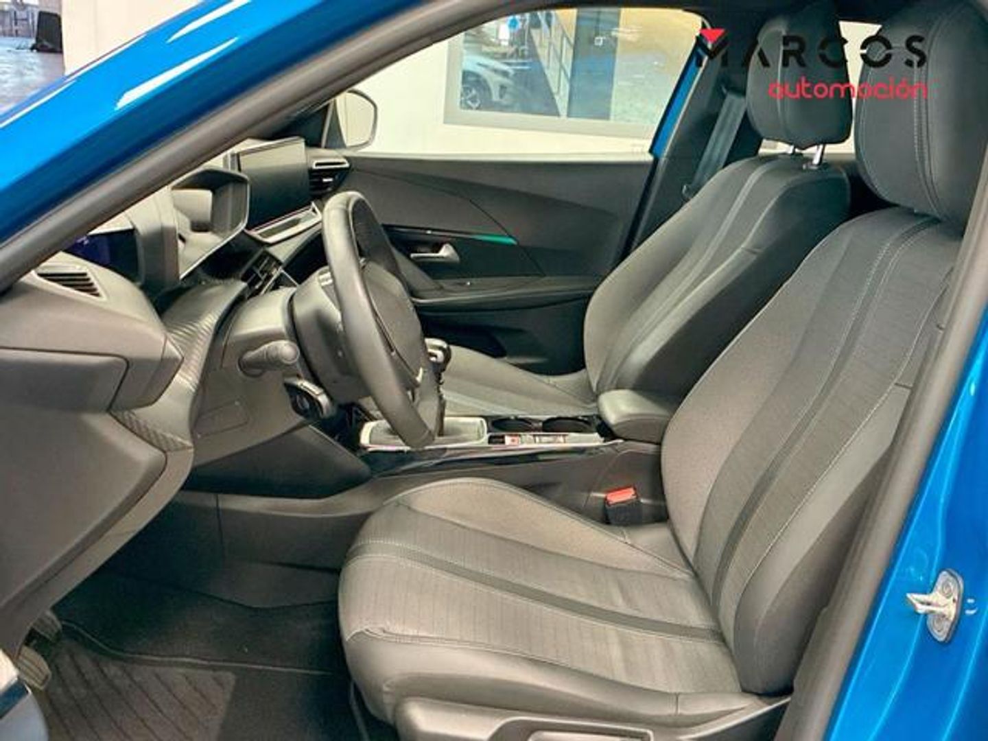 Peugeot 2008 PureTech 130 S&S Allure Pack 96 kW (130 CV)
