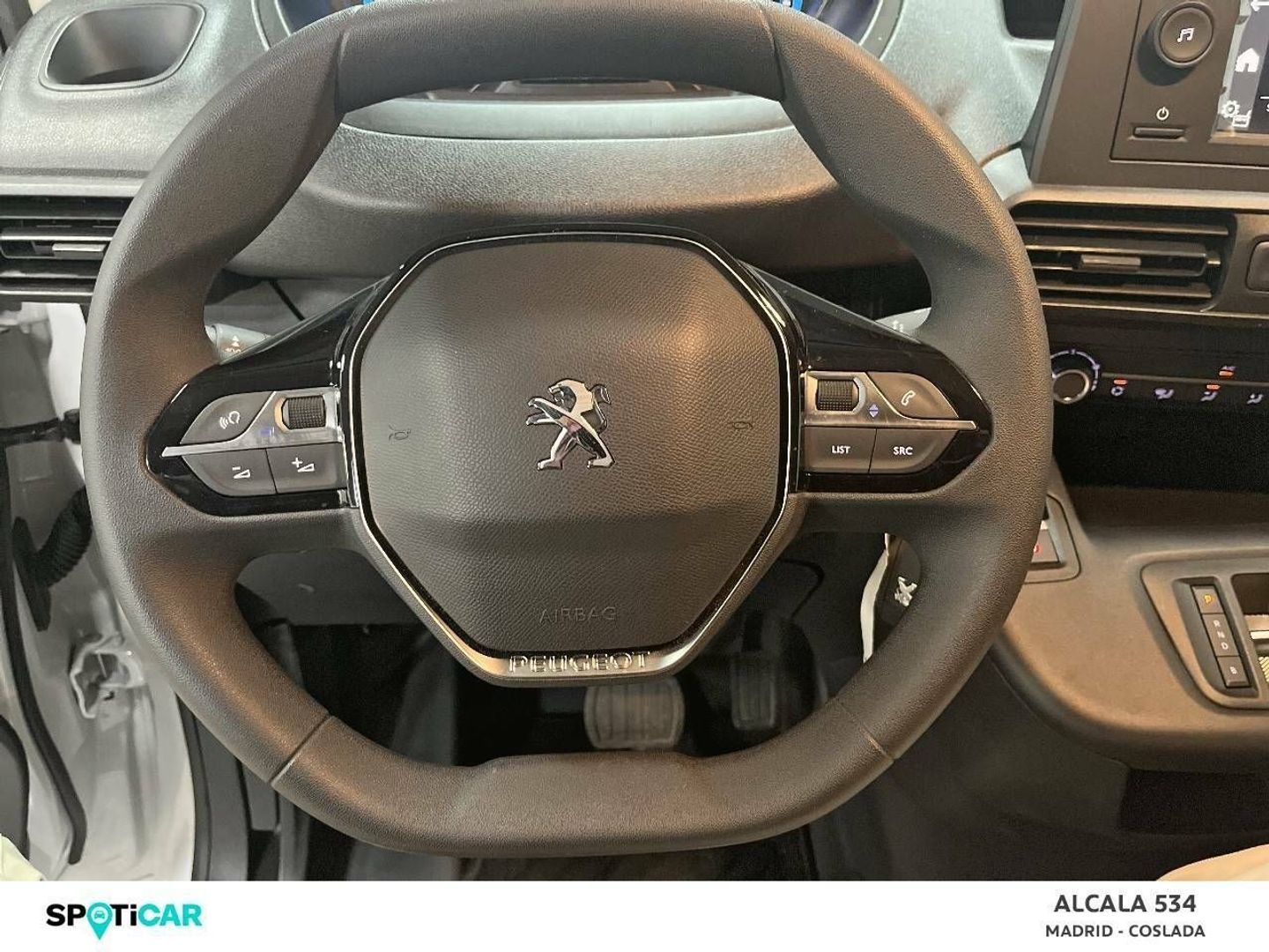 Peugeot e-Partner Electico 100 kW Standard 800kg 100 kW (136 CV)