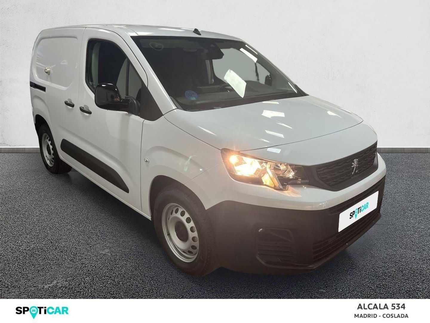 Peugeot e-Partner Electico 100 kW Standard 800kg 100 kW (136 CV)