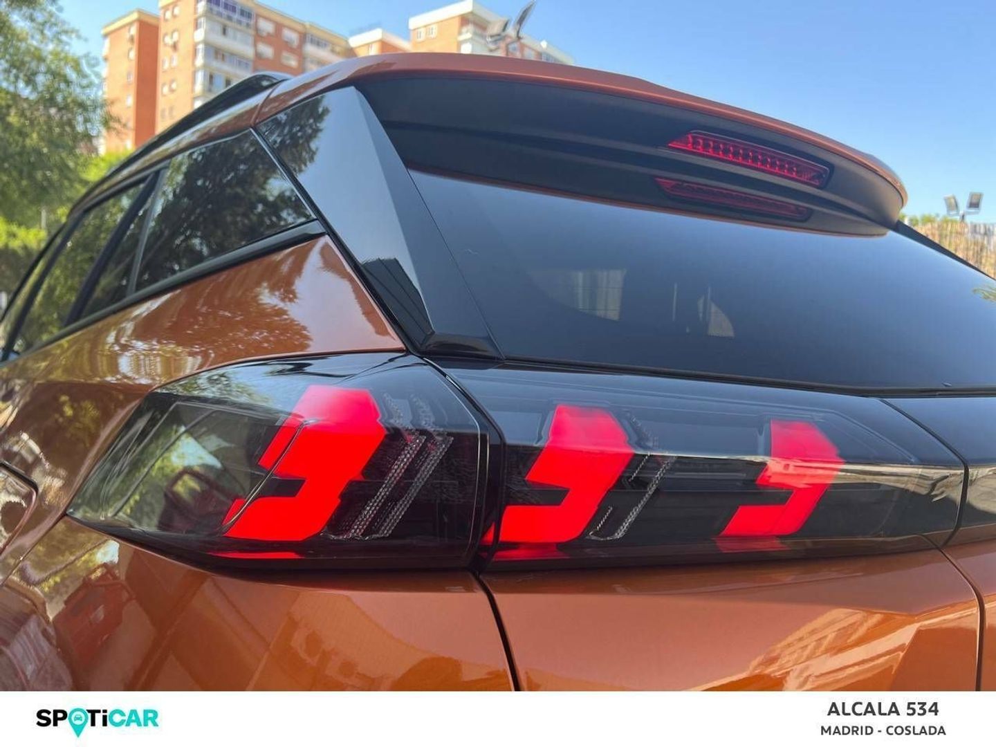 Peugeot 2008 PureTech 130 S&S Allure 96 kW (130 CV)