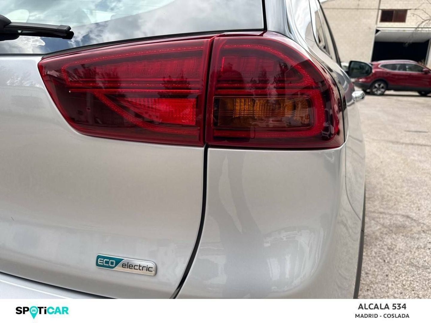 Kia Niro e-Niro Drive 100 kW (136 CV)
