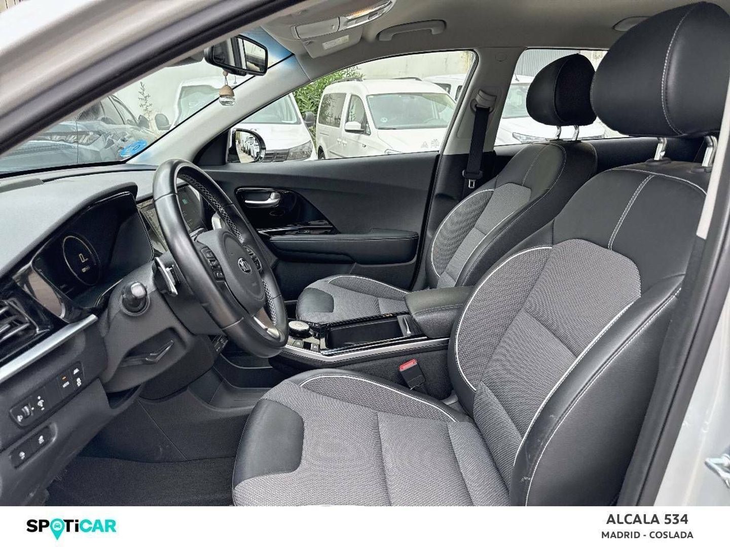 Kia Niro e-Niro Drive 100 kW (136 CV)