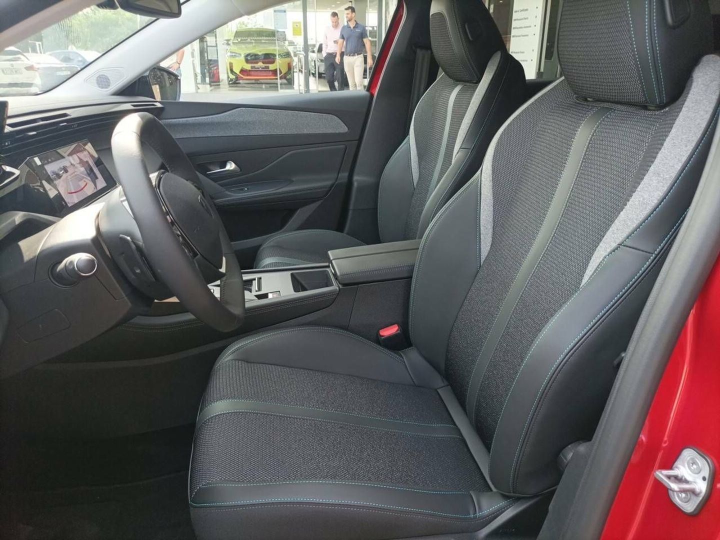 Peugeot 308 Allure Pack BlueHDi 130 S&S EAT8 96 kW (130 CV)