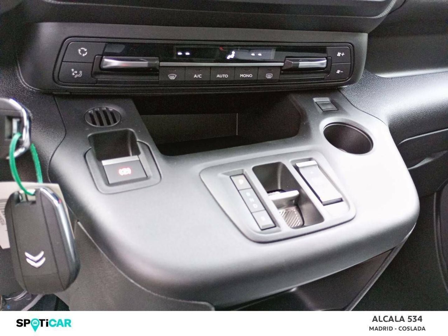 Citroen ë-Berlingo Shine Talla M 50kWh 100 kW (136 CV)