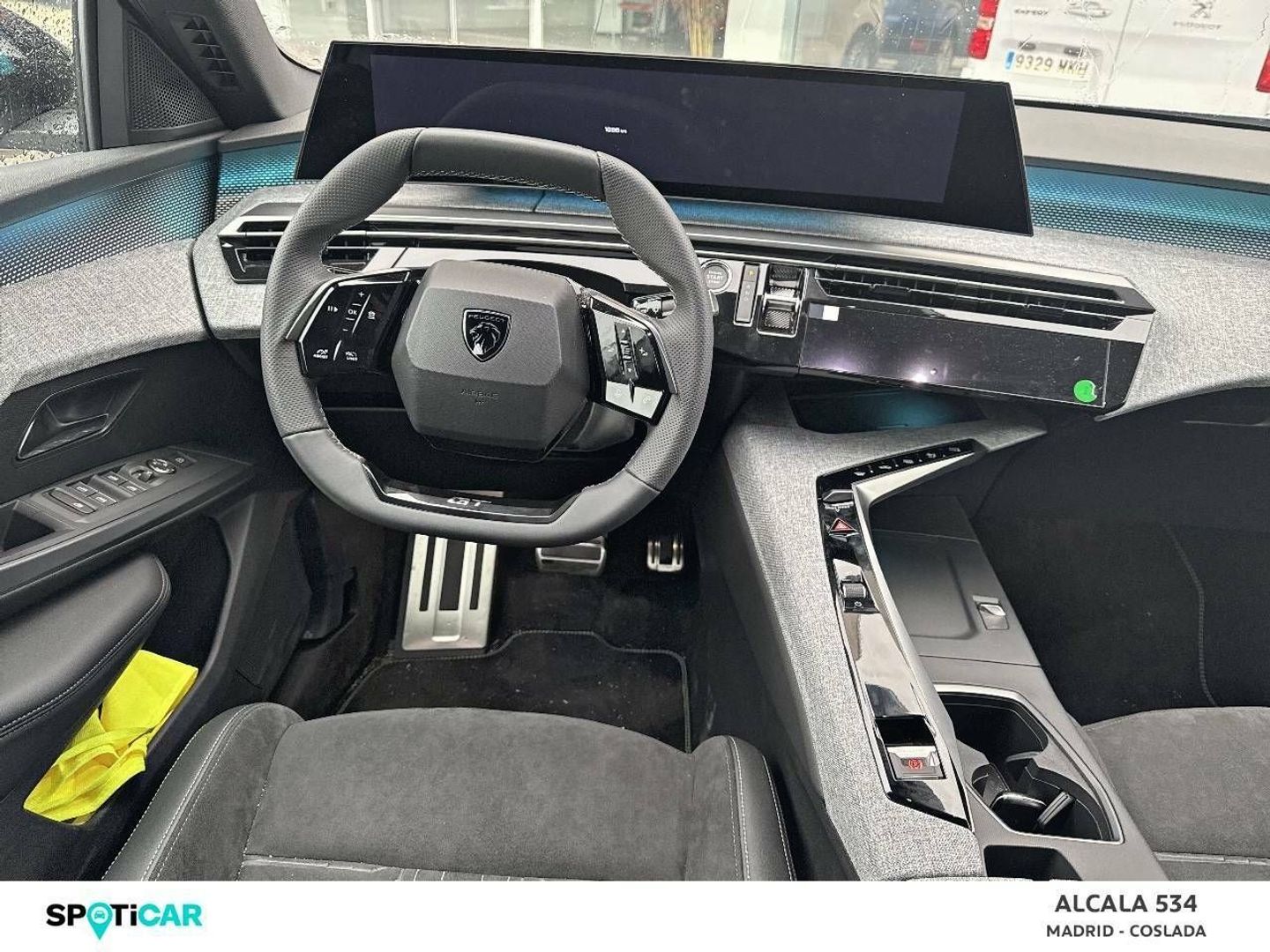 Peugeot e-5008 GT Eléctrico 157 kW (214 CV)
