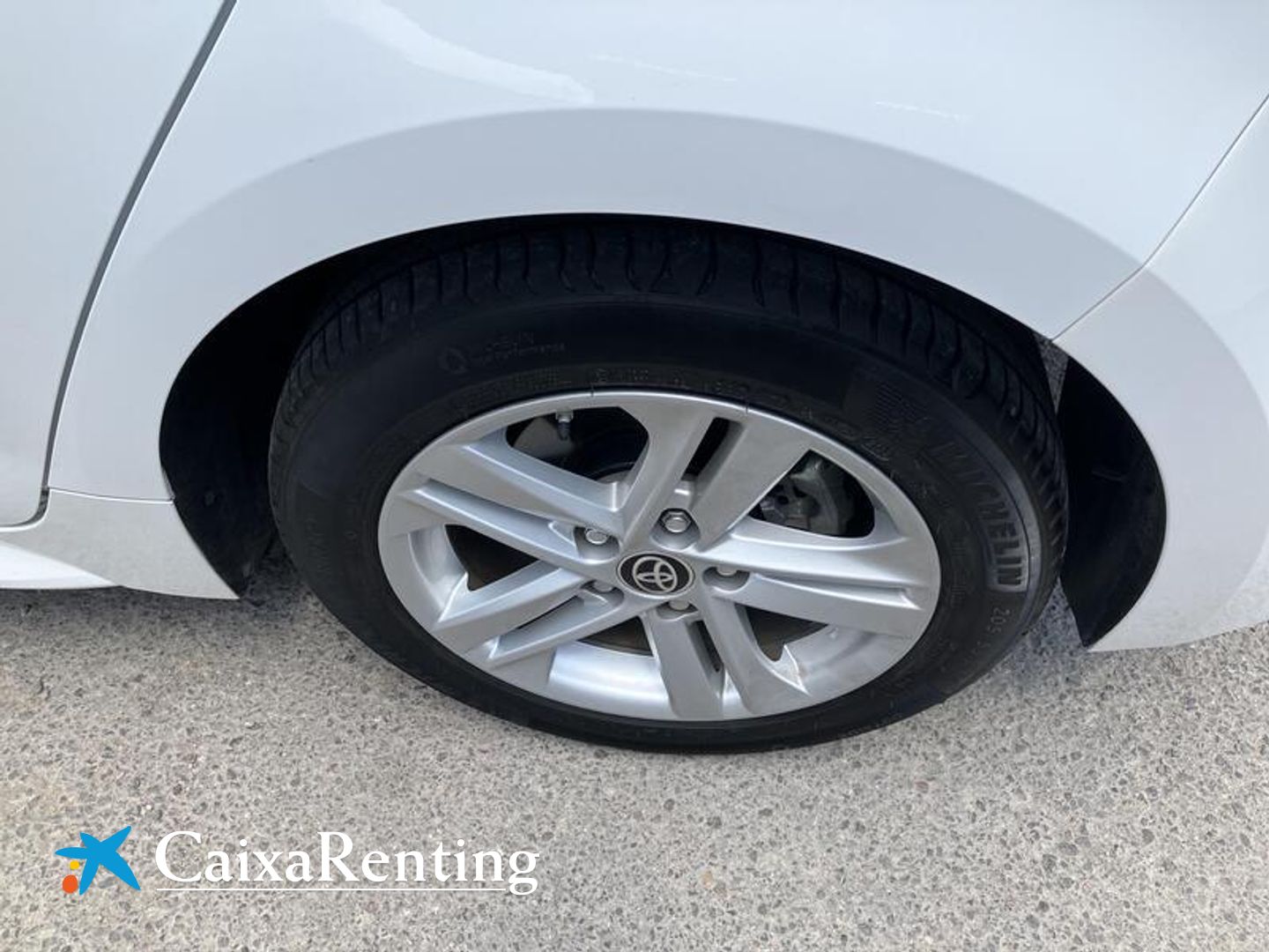 Toyota Corolla 1.8 125 Híbrido Active Tech E-CVT 90 kW (122 CV)