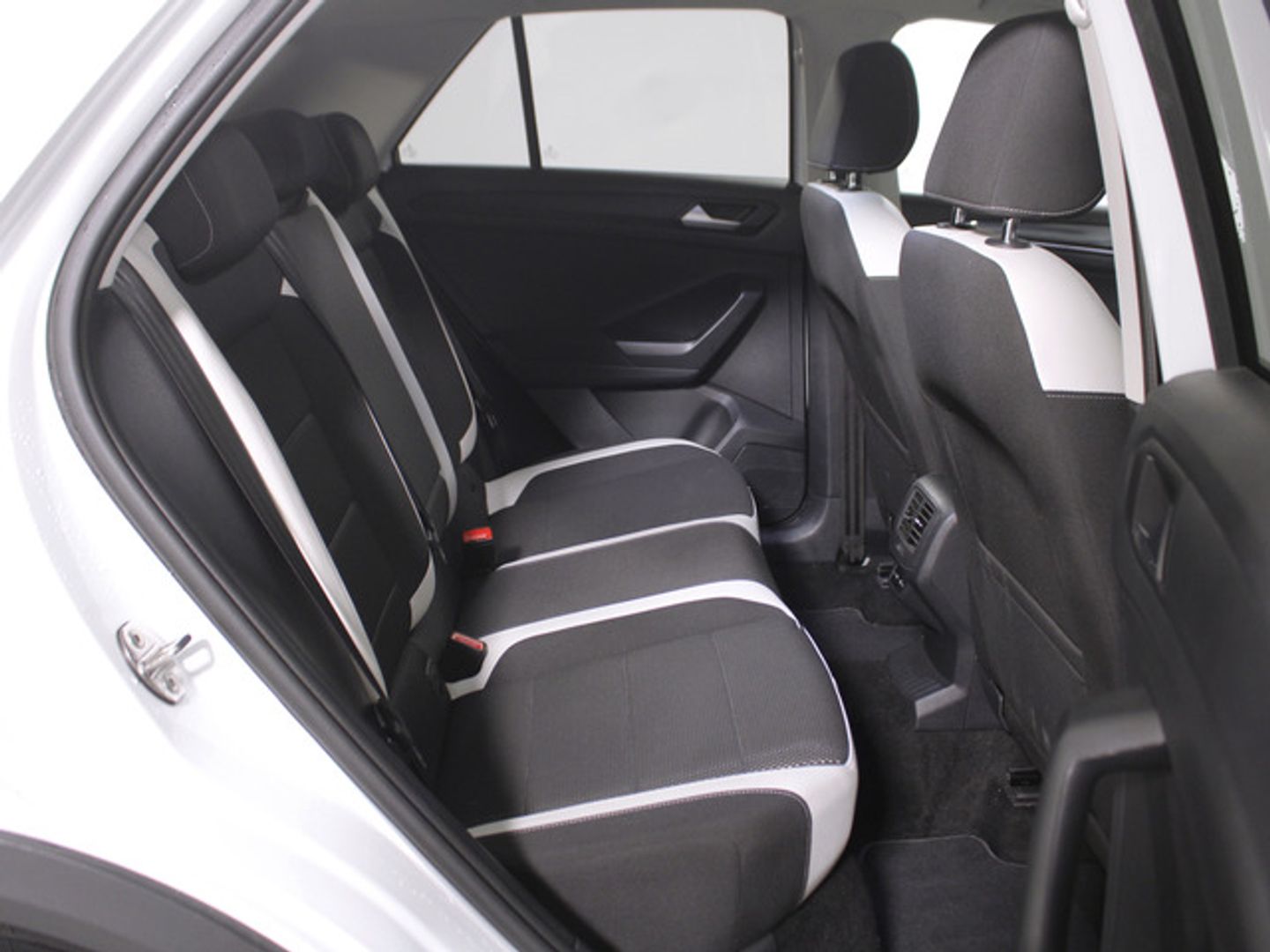 Volkswagen T-Roc Sport 2.0 TDI 110 kW (150 CV) DSG