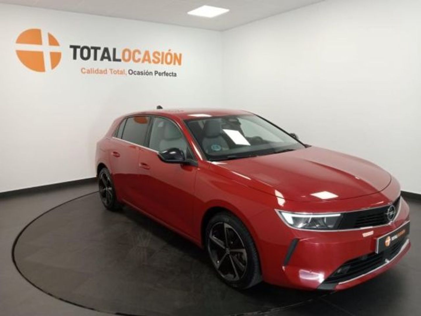 Opel Astra 1.5 D Elegance Auto 96 kW (130 CV) Rojo Compact