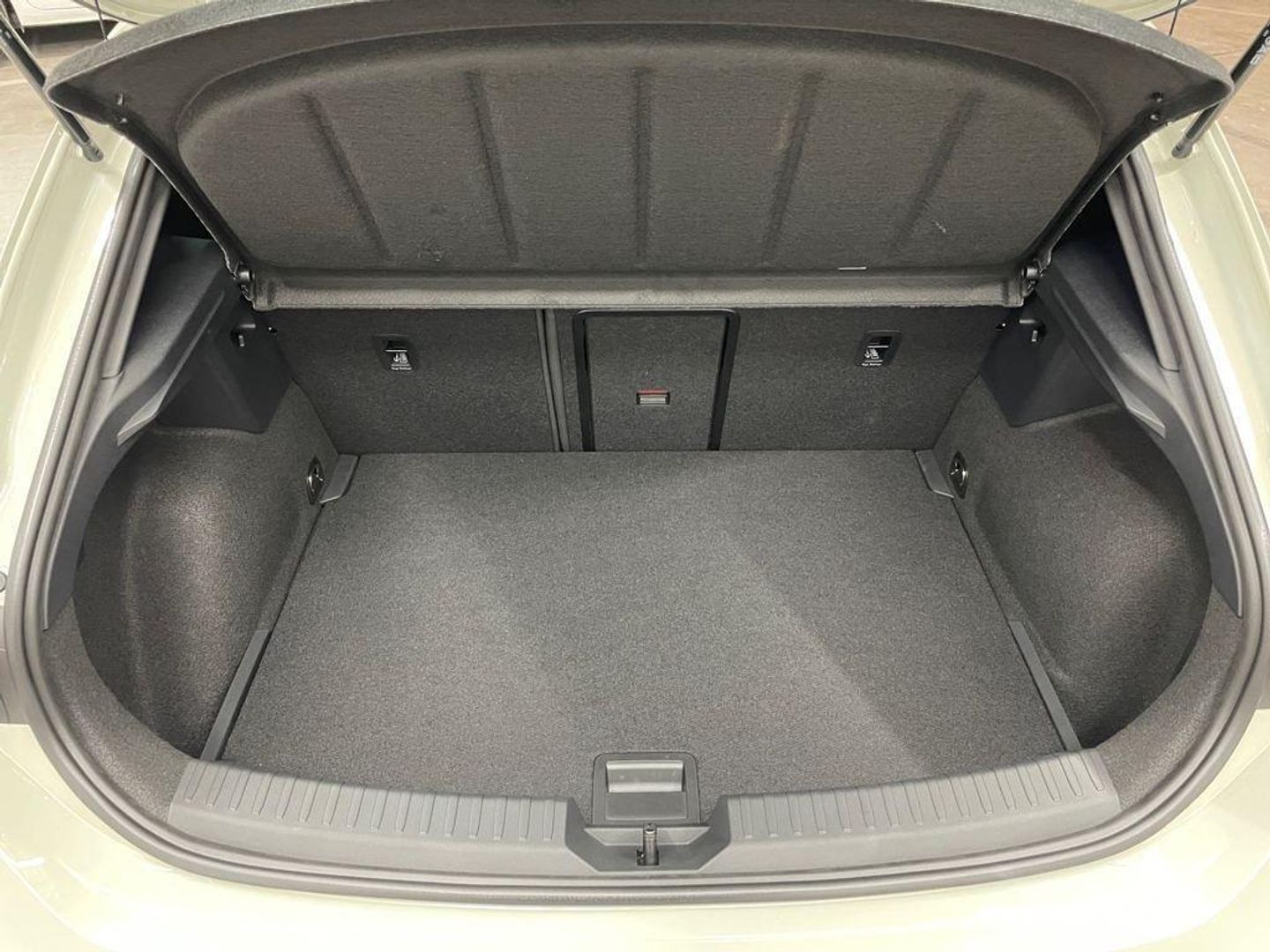 CUPRA León 1.5 eTSI DSG 110 kW (150 CV)