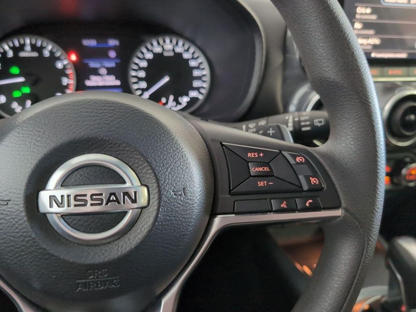 Nissan Juke DIG-T Visia 4x2 86 kW (117 CV)