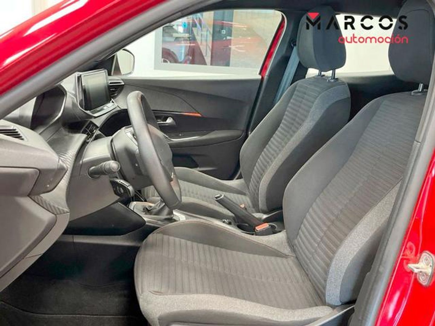 Peugeot 2008 Active Pack S&S PureTech 96 kW (130 CV)