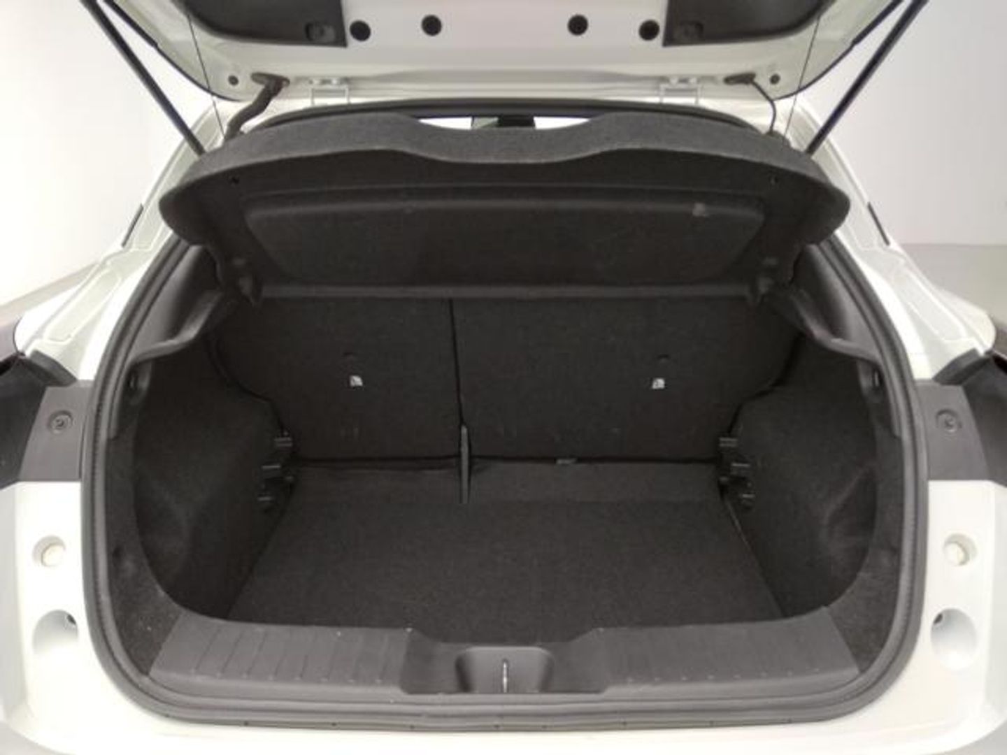 Nissan Juke DIG-T N-Connecta 4x2 DCT 84 kW (114 CV)