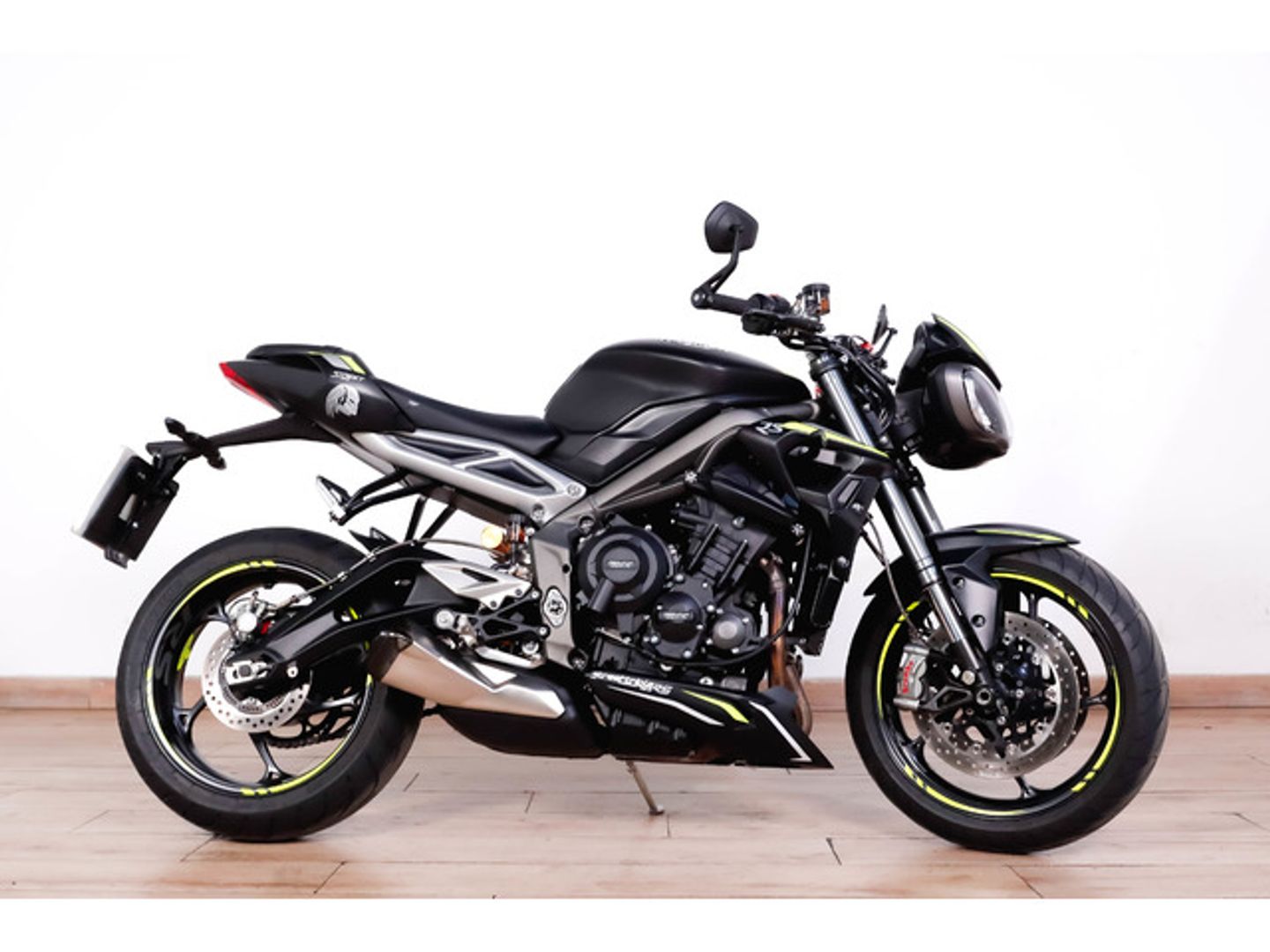 Triumph Street Triple RS Negro Motorcycle