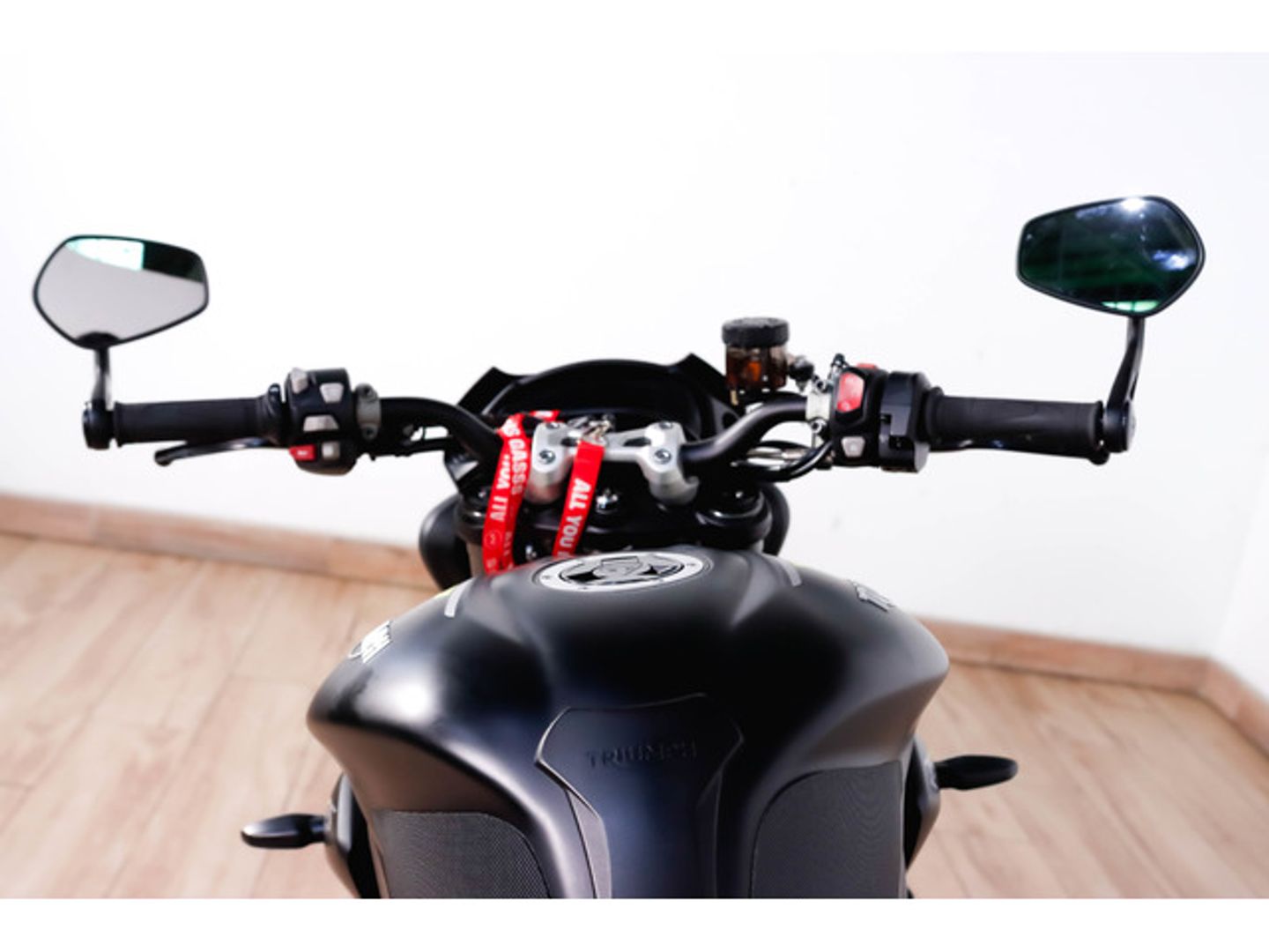 Triumph Street Triple RS
