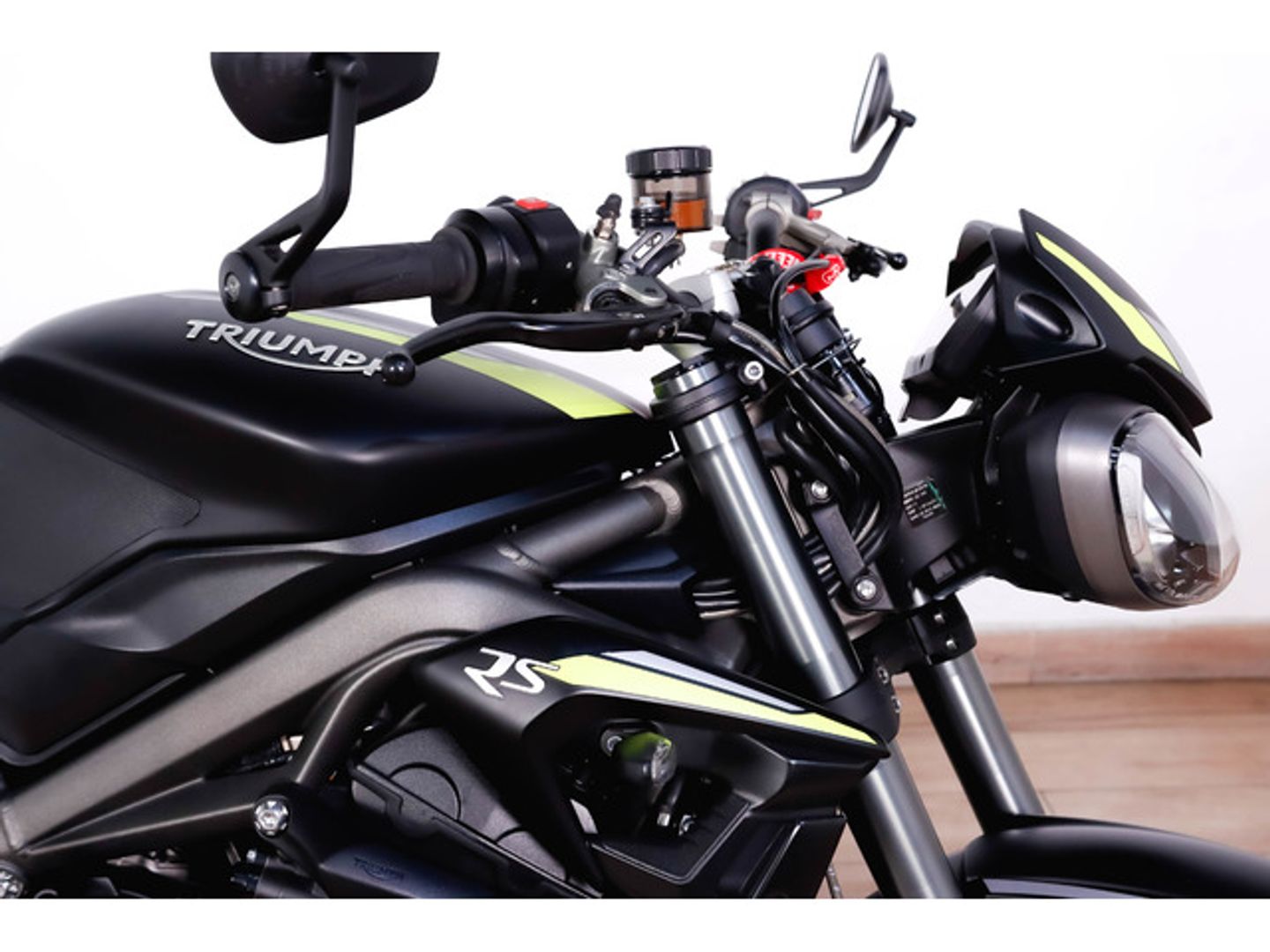Triumph Street Triple RS