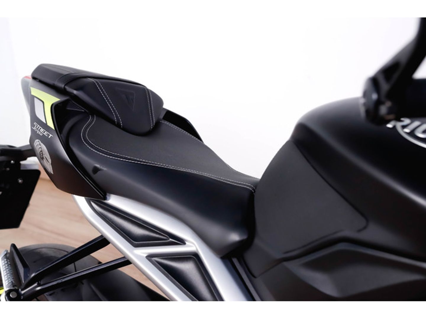 Triumph Street Triple RS