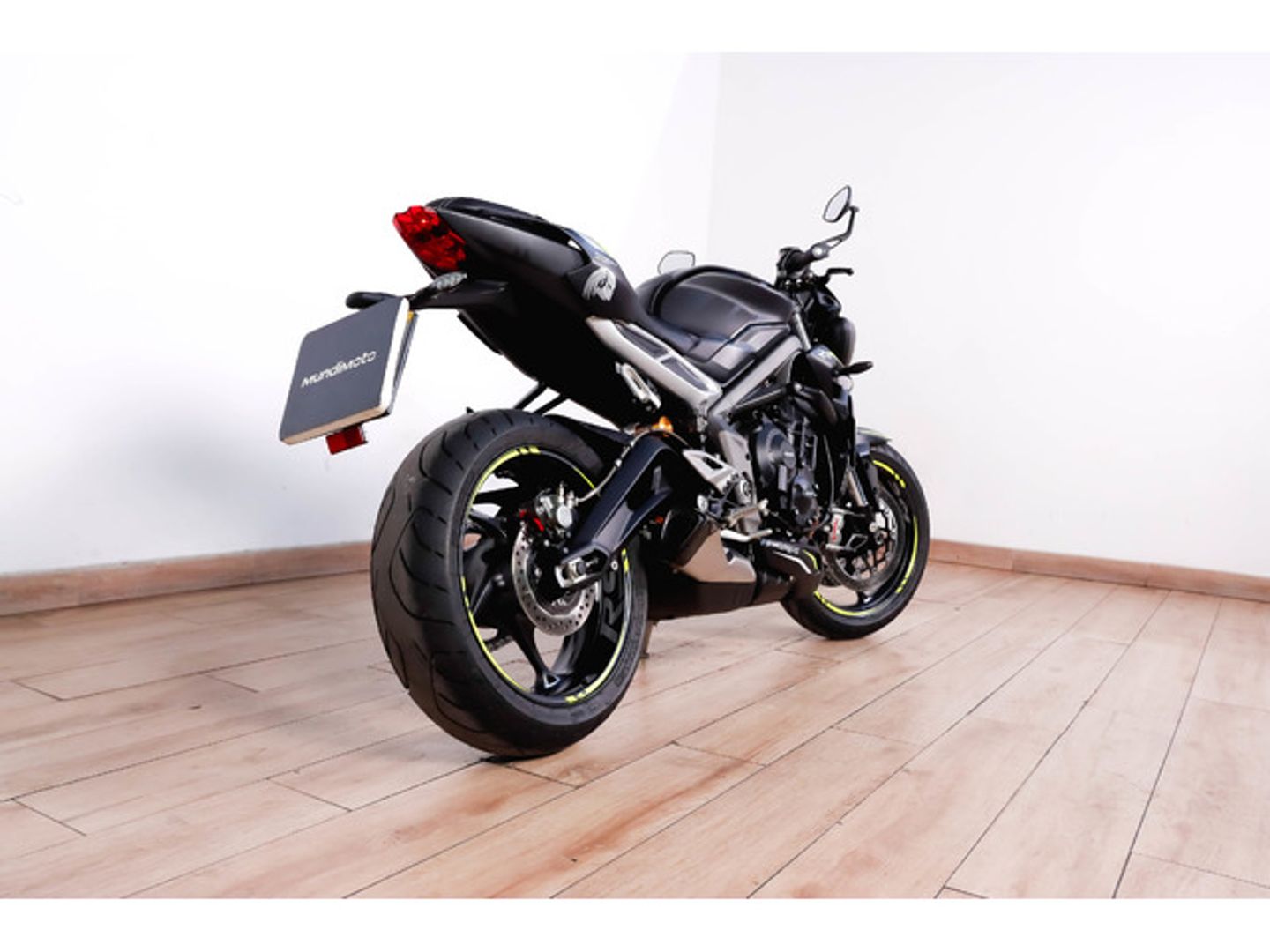 Triumph Street Triple RS