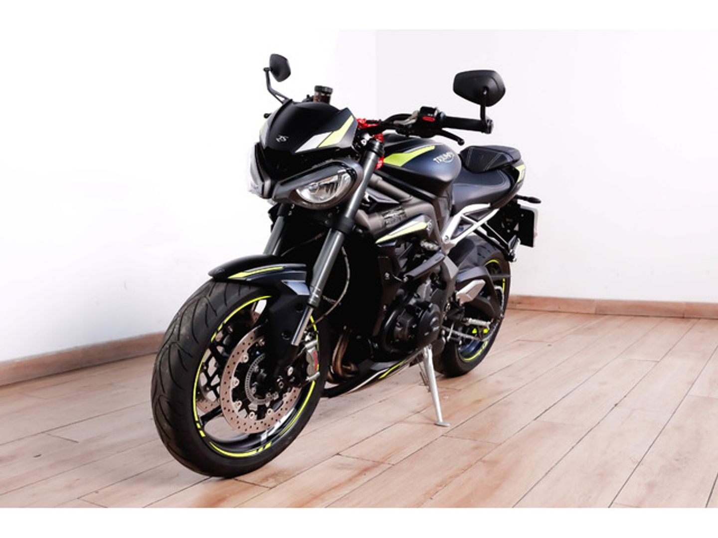 Triumph Street Triple RS