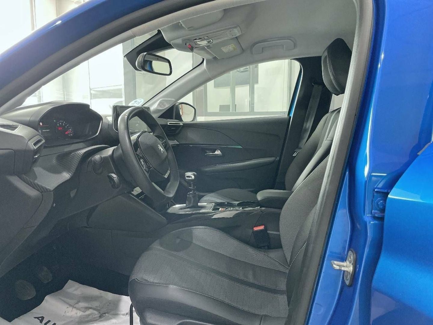 Peugeot 208 PureTech 100 Allure 75 kW (100 CV)