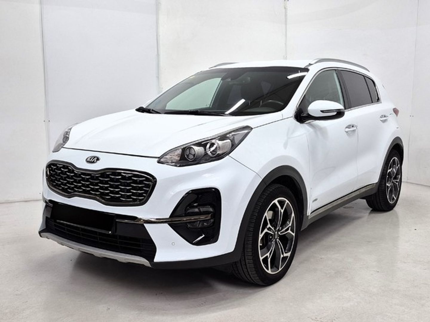 Kia Sportage 1.6 MHEV GT Line Essential 4x4 100 kW (136 CV) Blanco SUV