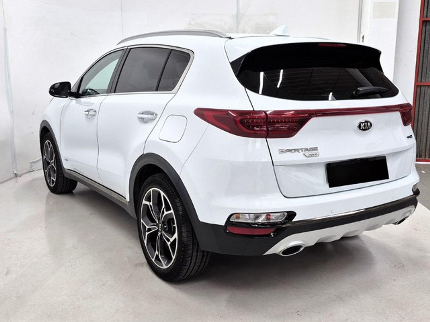Kia Sportage 1.6 MHEV GT Line Essential 4x4 100 kW (136 CV)